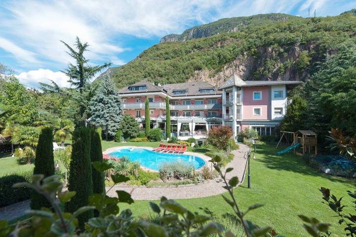 Apartamento para 2 personas, con sauna además de jardín y piscina en Bolzano