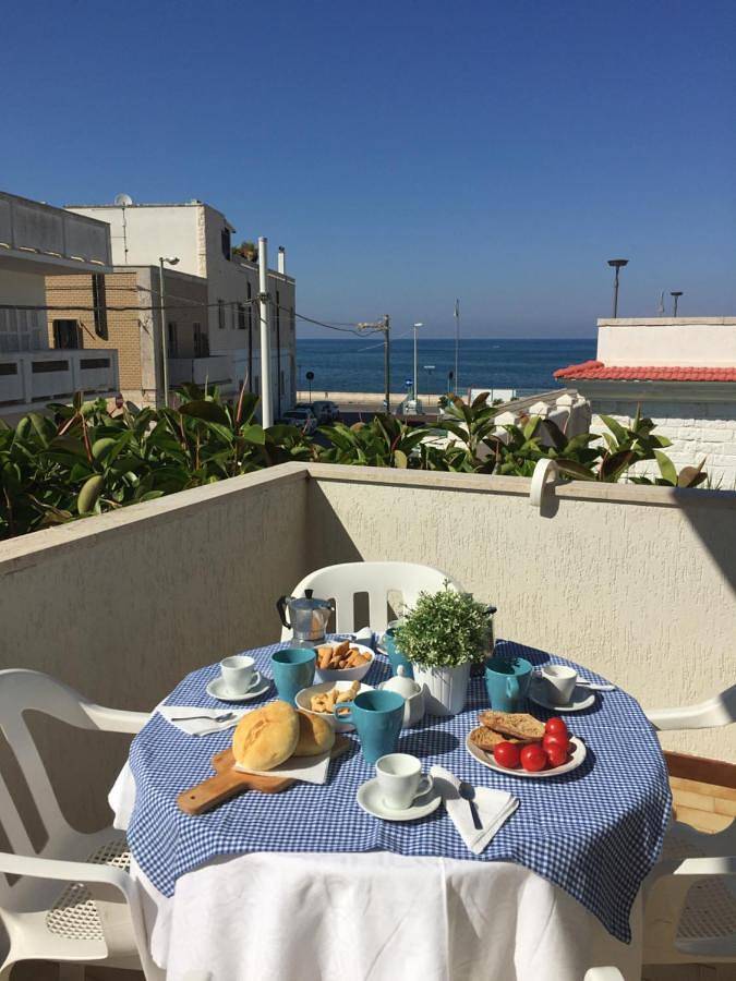 Ferienhaus für 6 Personen, mit Balkon und Ausblick, kinderfreundlich in Torre Canne - 2