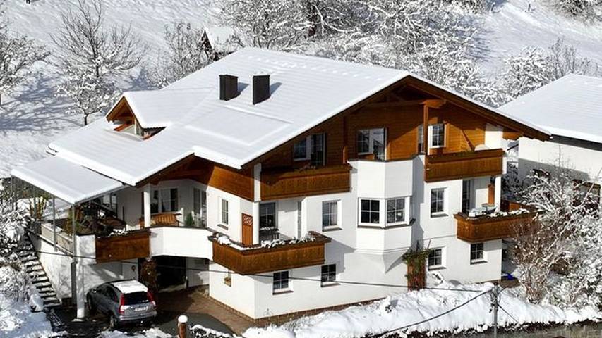 Ferienwohnung für 8 Personen, mit Balkon in Arzl im Pitztal