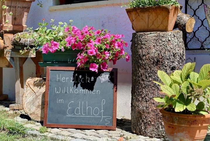 Hotel für 4 Personen, mit Terrasse und Garten sowie Ausblick in Obernzell - 4