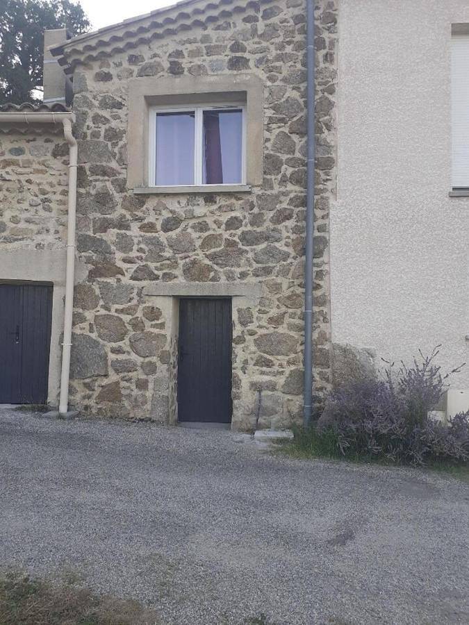 Location de vacances pour 2 personnes, avec terrasse ainsi que jardin et vue, animaux acceptés à Saint-Péray - 4