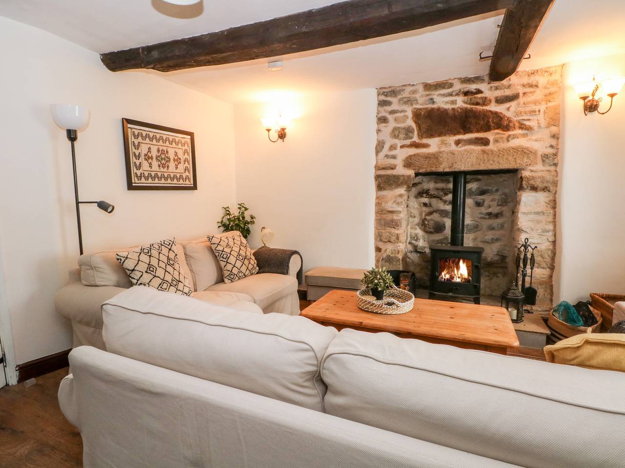 Hunters Cottage in Youlgreave, Derbyshire