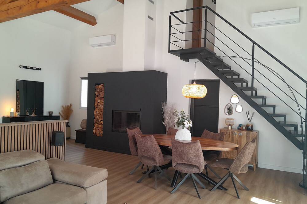 🌿 contemporary villa between Marseille and Cassis @🌿 🌴⛱️🌴 in Marseille, Mediterranean Coast (France)