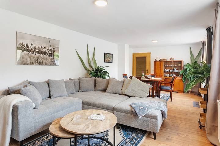 Ferienwohnung für 4 Personen, mit Balkon und Garten am Rennsteig