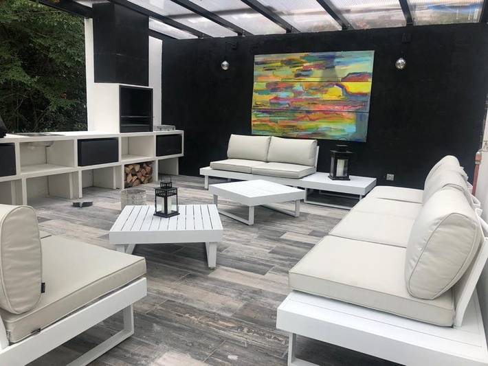 Location de vacances pour 6 personnes, avec piscine et jardin ainsi que terrasse et vue à Mouguerre - 2