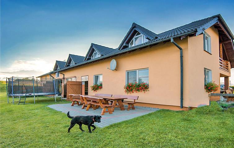 Ferienhaus für 17 Personen, mit Garten und Terrasse, mit Haustier in Pommern - 2