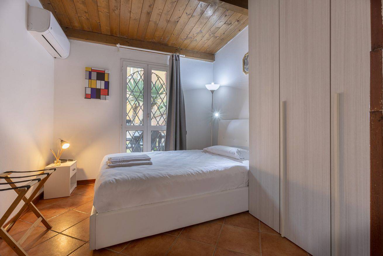 Apartamento entero, Guesthost - Duplex Apartment in the heart of the center in Ferrara, Provincia de Ferrara