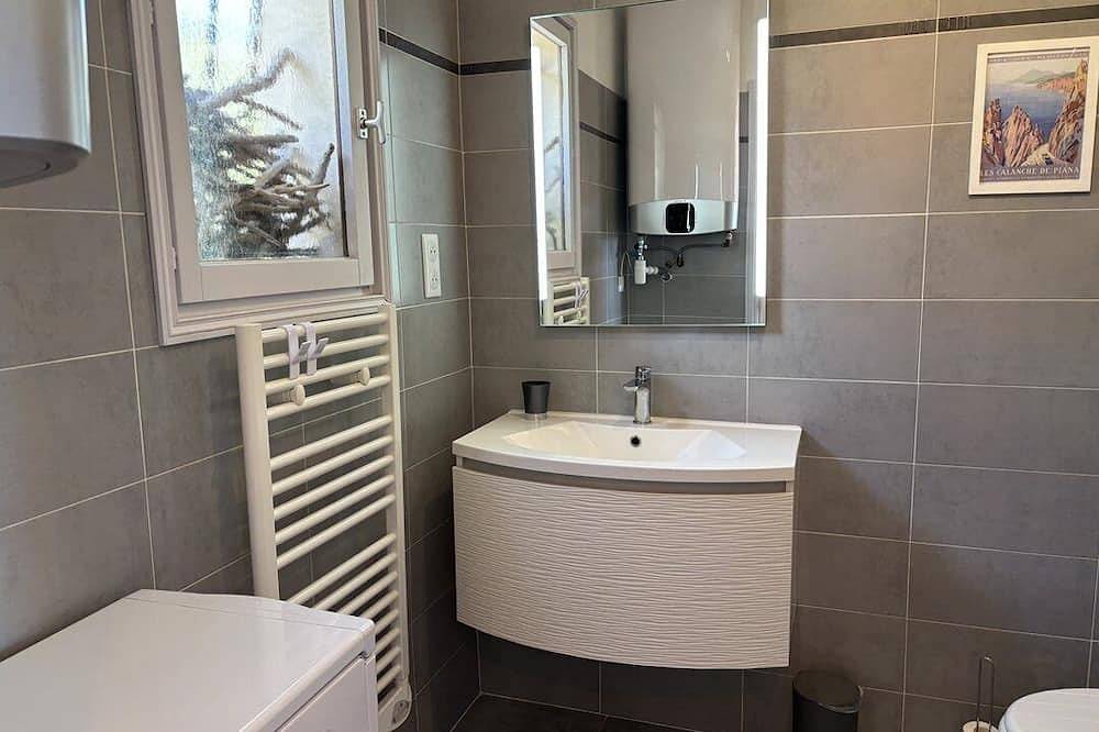 Appartamento intero, Cardellini 10- Piscina  In Residence -Vista  Mare-Clim in Sari-Solenzara, Sartène e dintorni