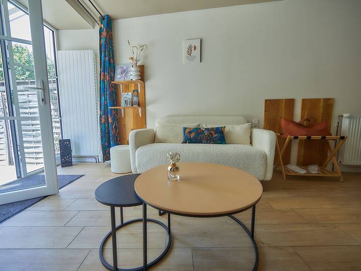 Gemütliches Zimmer mit privater Terrasse und WIFI in Laignes, Montbard und Umgebung