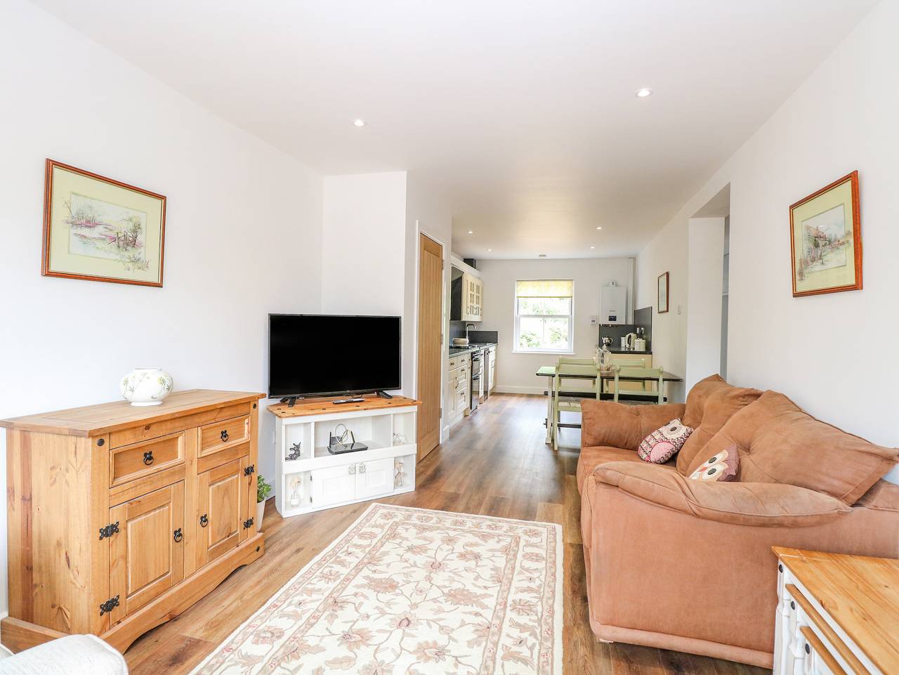 Walnut Shade in Old Buckenham, Buckenham