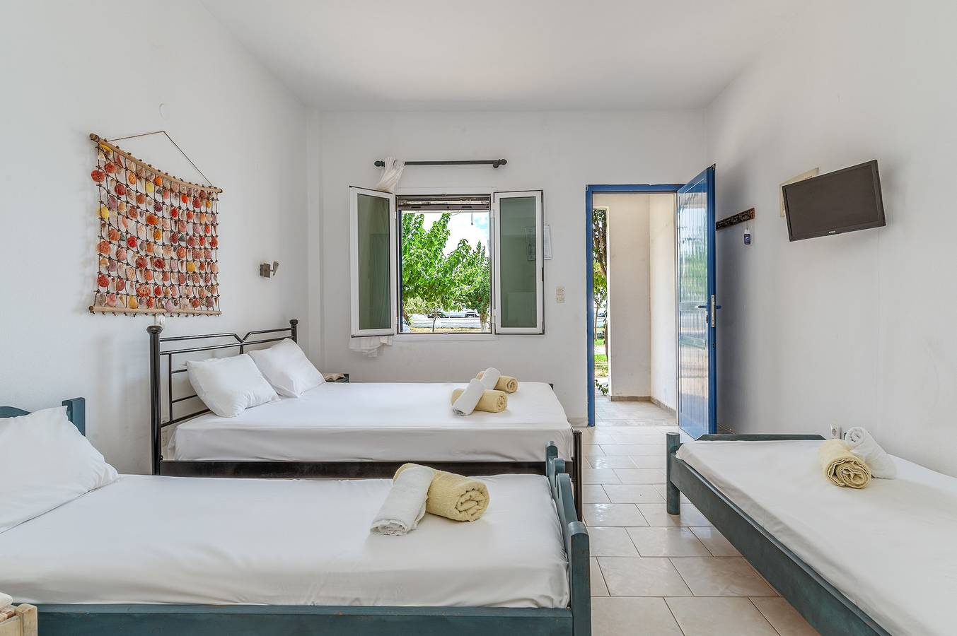 Ferienhaus '8 Perasma Kypri Beach' mit Privatterrasse, Wlan und Klimaanlage in Andros