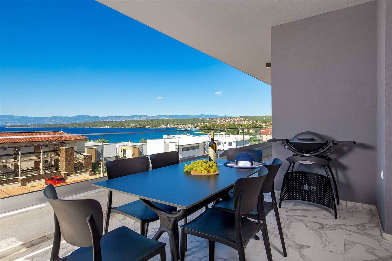 Ganze Wohnung, Villa Rova – Deluxe Apartment mit Balkon und wunderschönem Meerblick in Zidarici, Krk