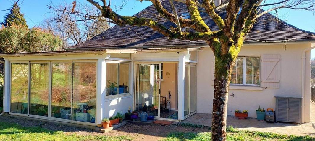 Chambre d’hôte pour 2 personnes, avec terrasse ainsi que jardin et vue, animaux acceptés