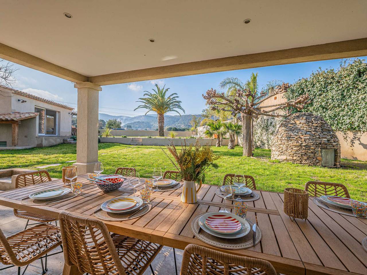 Apartamento vacacional entero, Charming Villa with Vineyard Views & Heated Pool – Le Plan de la Tour in Plan-de-la-Tour, Costa mediterránea (Francia)