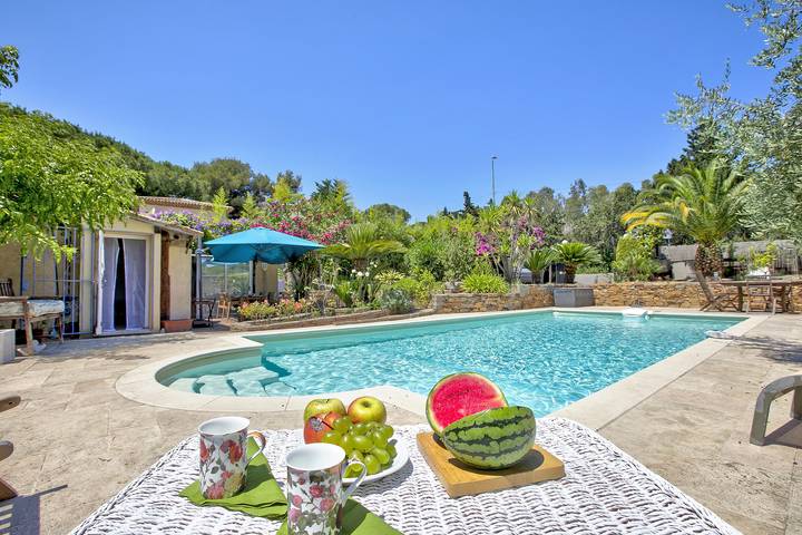 Villa pour 6 personnes, avec piscine et terrasse à Saint-Tropez
