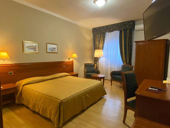 Hôtel pour 2 personnes, avec jardin, animaux acceptés à Gattinara - 2