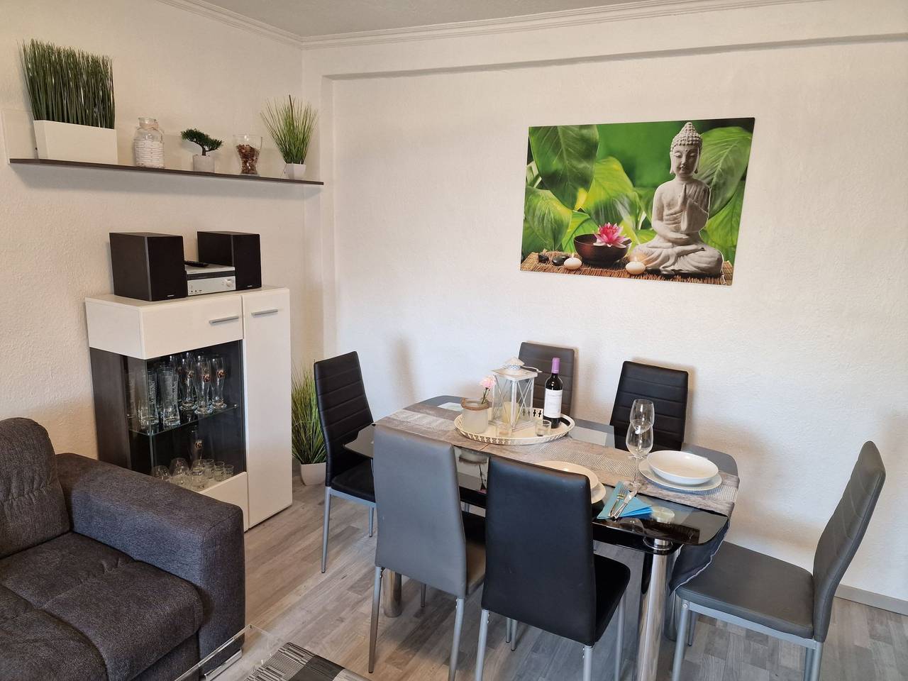 Appartement entier, Exklusives und helles Apartment im Zentrum in Cassel (Allemagne), Hessisches Bergland