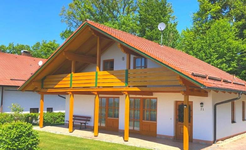 Ferienwohnung für 5 Personen, mit Terrasse und Garten im Bayerischer Wald