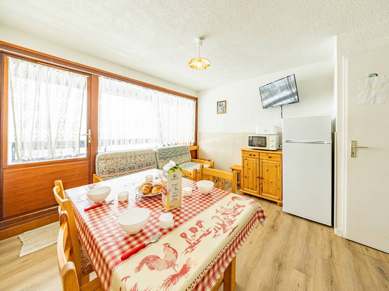 Entire studio, Cozy apartment in Saint François Longchamp - 5 pers, near slopes and shops in Saint-François-Longchamp, Le Grand Domaine