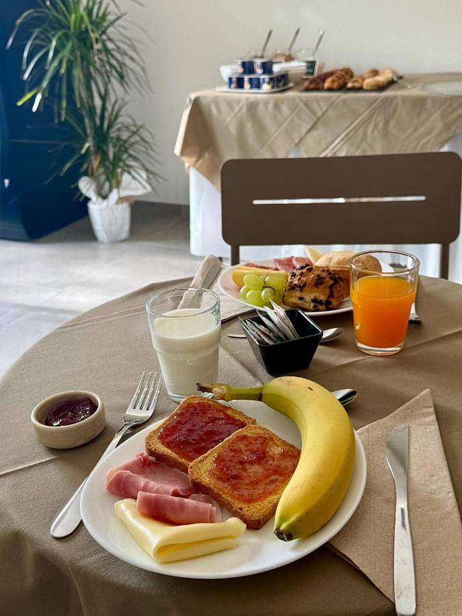 Ferienwohnung für 2 Personen, mit Terrasse und Garten sowie Pool in Morcone - 4