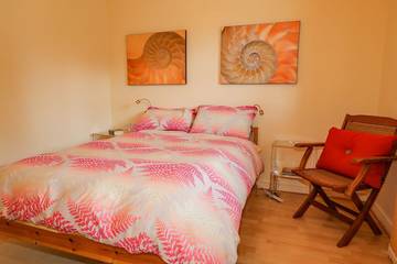 Log Cabin for 5 People in County Fermanagh, Photo 2