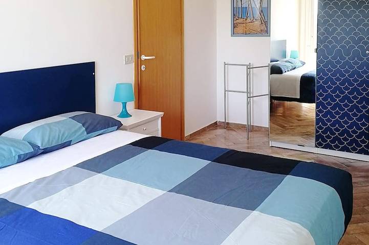 Apartamento entero, Fantásticas vistas, jardín privado, aire acondicionado, WIFI gratuito. in Quercianella, Livorno