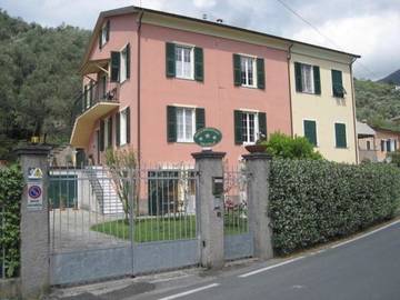 Cottage pour 2 personnes, avec jardin dans Levanto