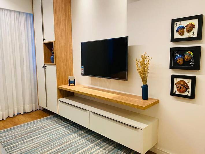 Casas e apartamentos de temporada para 4 pessoas, com piscina e vista e ainda terraço, com animais de estimação em Pina