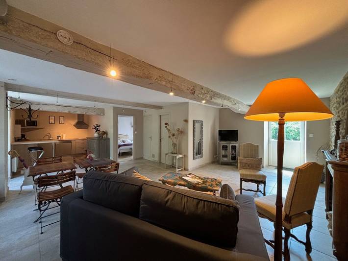 Location de vacances pour 2 personnes, avec jardin dans Maen-Roch - 4