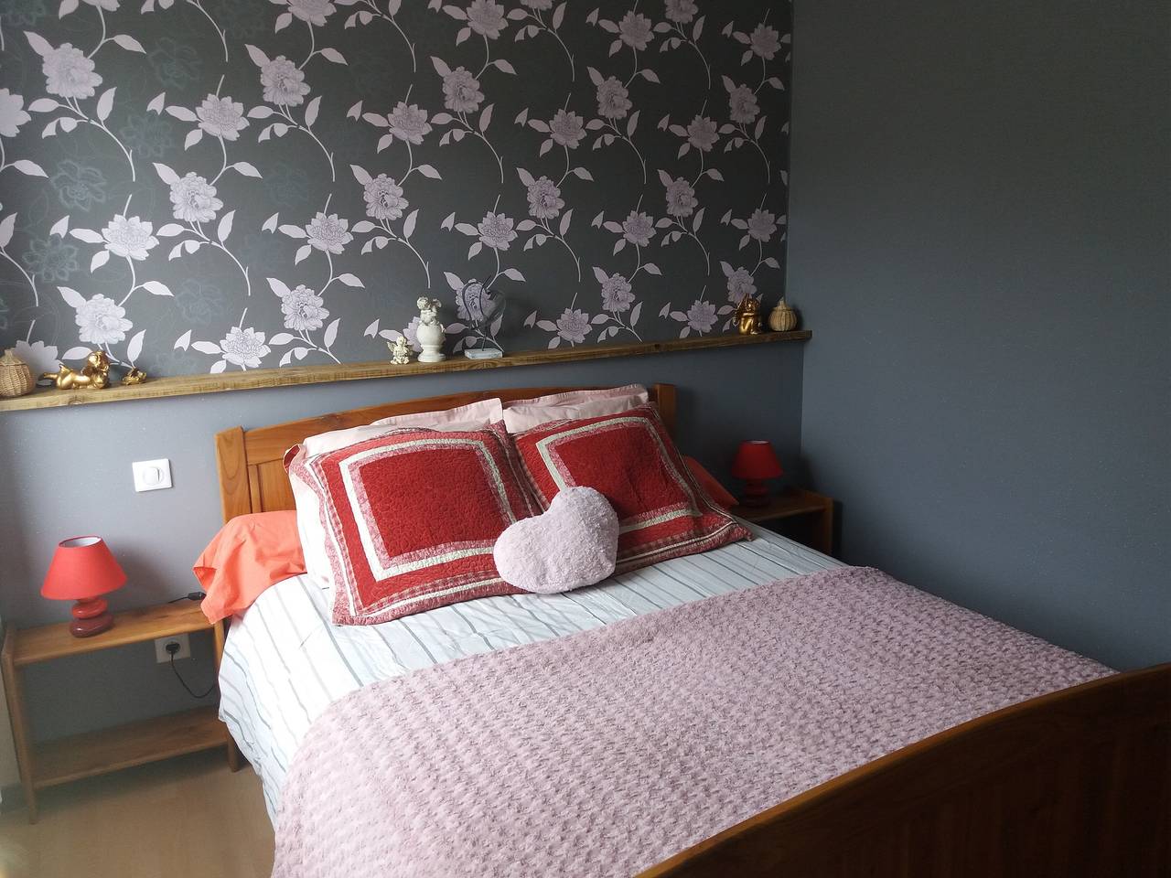 Gîte Le Thématique – Moderne et lumineux avec 3 chambres à thème in Le Buisson, Région de Mende