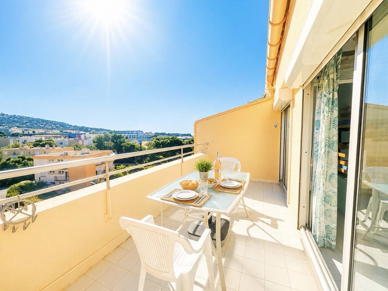 Appartement entier, Studio cabine avec climatisation et parking, proche plages in Sète, Côte méditerranéenne (France)