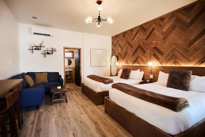 Hôtel pour 2 personnes, avec terrasse dans Baie-Saint-Paul - 2