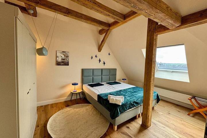 Entire apartment, Engelhaus*Apartment w. View for 2 pers, Hbf, Messe in Fürth, Franconia