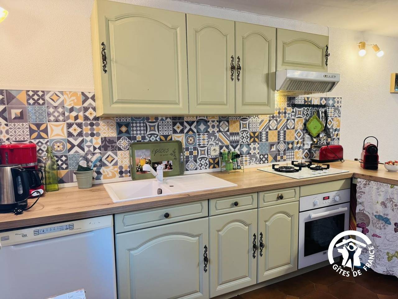 Gîte für 5 Personen mit Terrasse in Thézan-des-Corbières, Narbonne und Umgebung