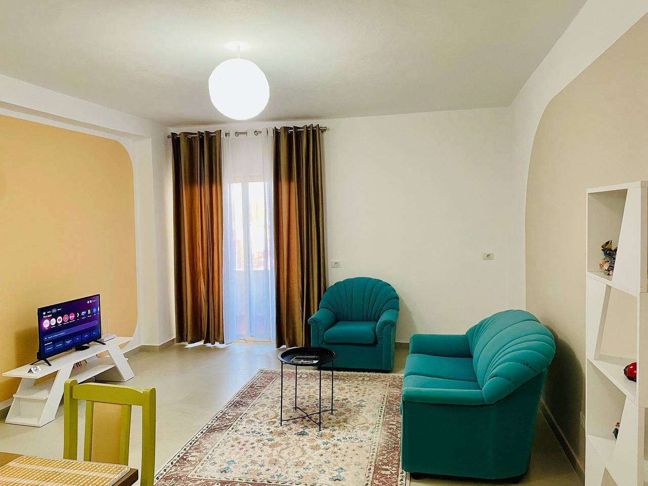 Geheel appartement, Easysleep City Center - 413 in Divjakë, Albanië