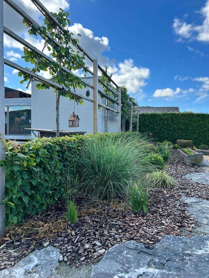 Maison de campagne pour 4 personnes, avec vue et jardin à Tellin - 3