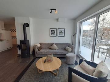 Ferienwohnung für 4 Personen, mit Sauna und Balkon sowie Ausblick in Winterberg