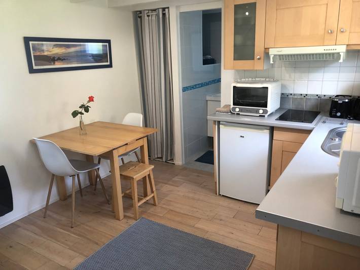 Cottage 'Kêr Didrouz' avec terrasse privée, jardin privé et Wi-Fi in Le Palais, Côte des Mégalithes