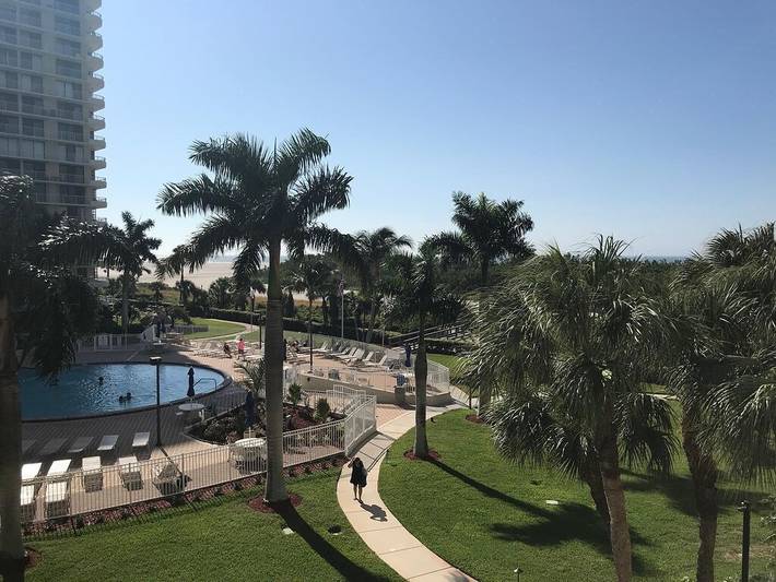 Vacation rental for 5 people, with balcony in Marco Island