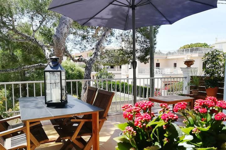 Apartamento de vacaciones para 4 personas, con balcón y jacuzzi - 1