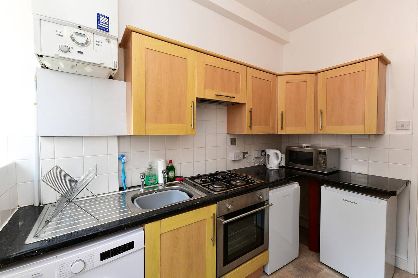 Entire apartment, Spacious Cardiff Apartment | Wifi | Near City - Pass the Keys in Cardiff, Cardiff region