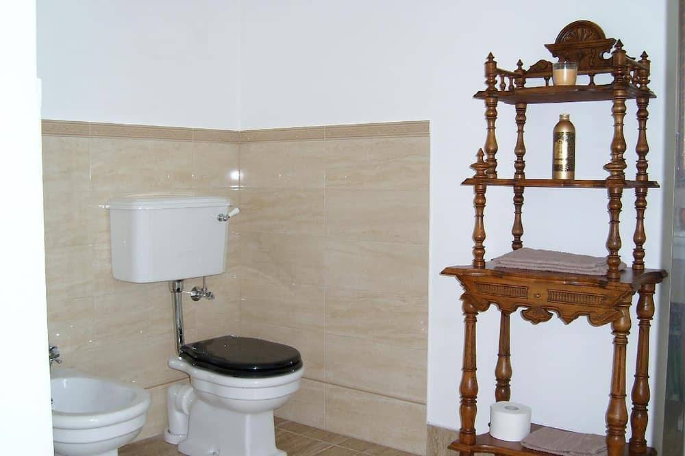 Holiday house Giulianova for 1 - 6 persons with 3 bedrooms - Twin house in Giulianova, Giulianova (Municipality)