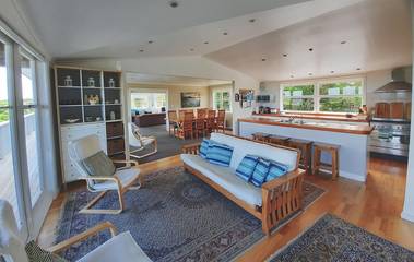 Lodge for 24 People in Oneroa, Waiheke Island, Photo 4