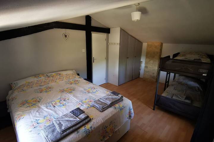 Location de vacances pour 8 personnes, avec piscine, animaux acceptés à Castillonnès - 4