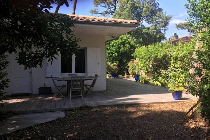 Location de vacances pour 8 personnes, avec jardin dans Plage de l'Herbe - 4