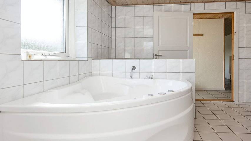 Ferienhaus für 9 Personen, mit Whirlpool und Sauna sowie Garten, mit Haustier in Odder und Umgebung - 4