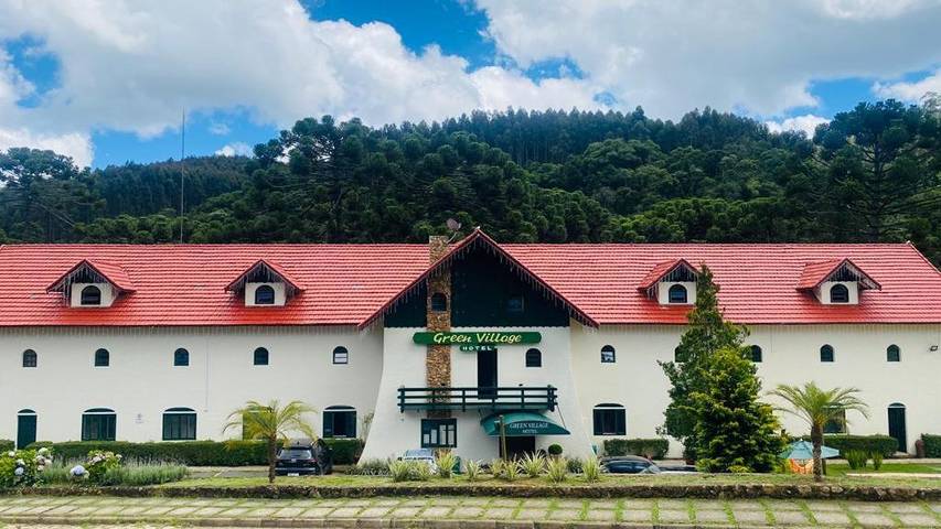 Hôtel pour 2 personnes, avec jardin et piscine ainsi que sauna et vue