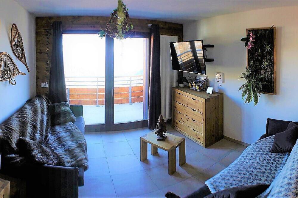 Ganze Wohnung, 6 pers- plagne center, Montblanc view, telebus base. in Plagne Centre, La Plagne-Tarentaise