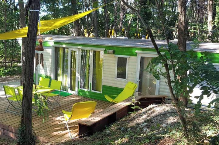 Camping pour 4 personnes à Bourg-de-Péage
