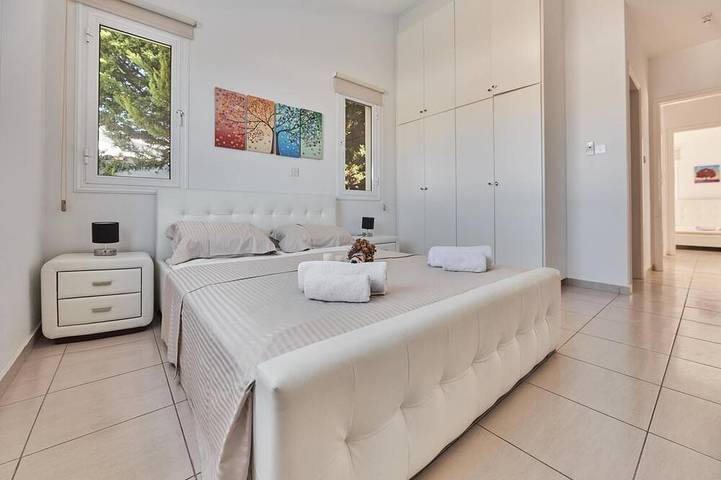 Bungalow für 4 Personen, mit Garten und Terrasse sowie Pool auf Zypern - 2